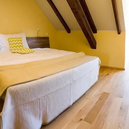 Olivův Pivovar 3* Dolni Brezany