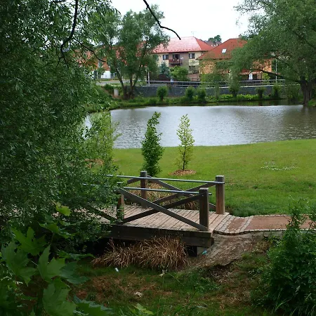 Olivův Pivovar Dolni Brezany